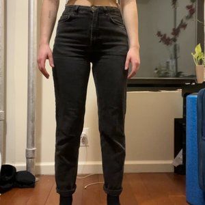 Urban Outfitters Black Mom Jeans - size 26